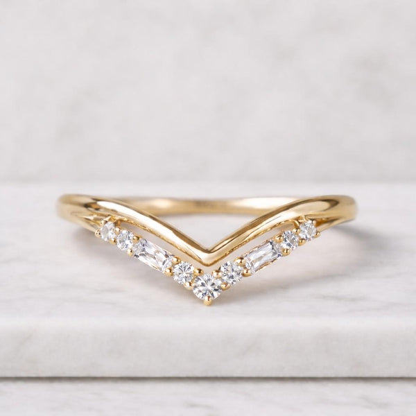 Baguette Diamond Chevron Ring | Solid Gold V-Shaped Wedding Band (0.62 ct)