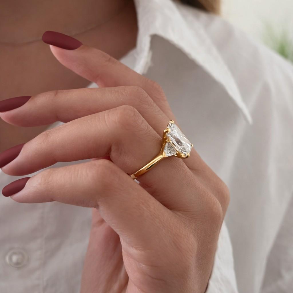 claw prong ring bridal ring fine jewelry women ring luxury ring large center stone side stone ring classic ring elegant ring