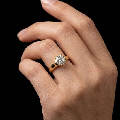 Minimalist Moissanite Engagement Ring in Gold, Round Cut Solitaire Ring, Dainty Gold Ring 4 Women, Handmade Fine Jewelry Gift, Promise Ring
