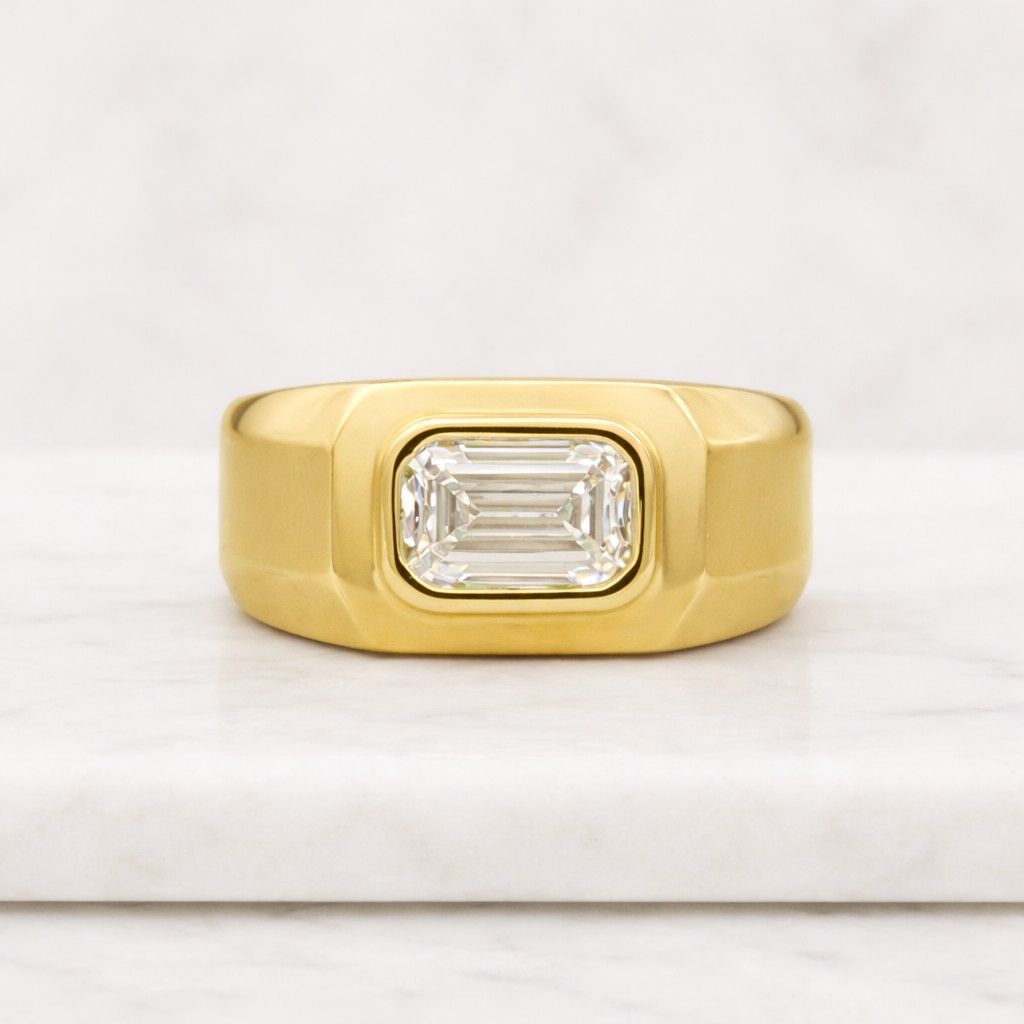 custom jewelry artisan jewelry silver fashion luxury accessory statement jewelry geometric jewelry contemporary ring urban jewelry classy ring timeless ring