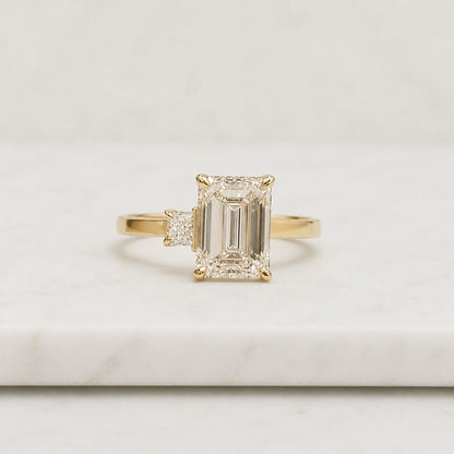 diamond ring moissanite ring lab diamond cubic zirconia emerald diamond emerald moissanite emerald lab diamond