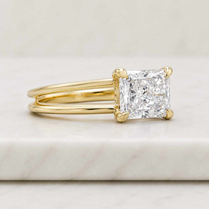 diamond ring moissanite ring lab diamond ring cubic zirconia ring natural diamond ring simulated diamond ring white gemstone ring clear gemstone ring brilliant stone radiant stone sparkling ring