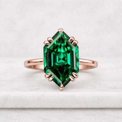 Hexagon cut Black onyx ring Vintage Yellow gold engagement ring Baguette cut Emerald ring Bezel set ring for women Bridal promise ring gift