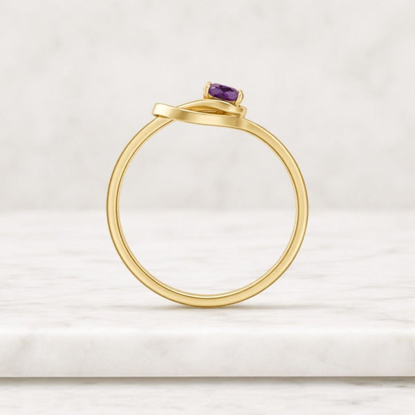 elegant ring simple ring round stone ring bezel style ring prong set ring fine jewelry handmade ring modern ring minimalist ring everyday ring gift ring fashion ring cute ring