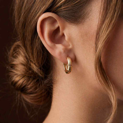 14K Gold Dome Huggie Earrings, Ribbed Huggie Hoop Earrings, Gold Dome Hoops, Unique Hoop Earring, Lined Gold Hinged Hoop Earring, Gift Her