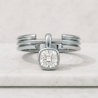eye catching ring premium jewelry quality jewelry special ring standout ring ring gift jewelry gift loved one gift her jewelry fashion accessory finger jewelry timeless ring modern bride ring