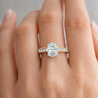 fashion ring everyday ring polished ring dainty ring modern ring timeless ring ladies ring gift ring wedding jewelry fine ring elegant jewelry solitaire style ring