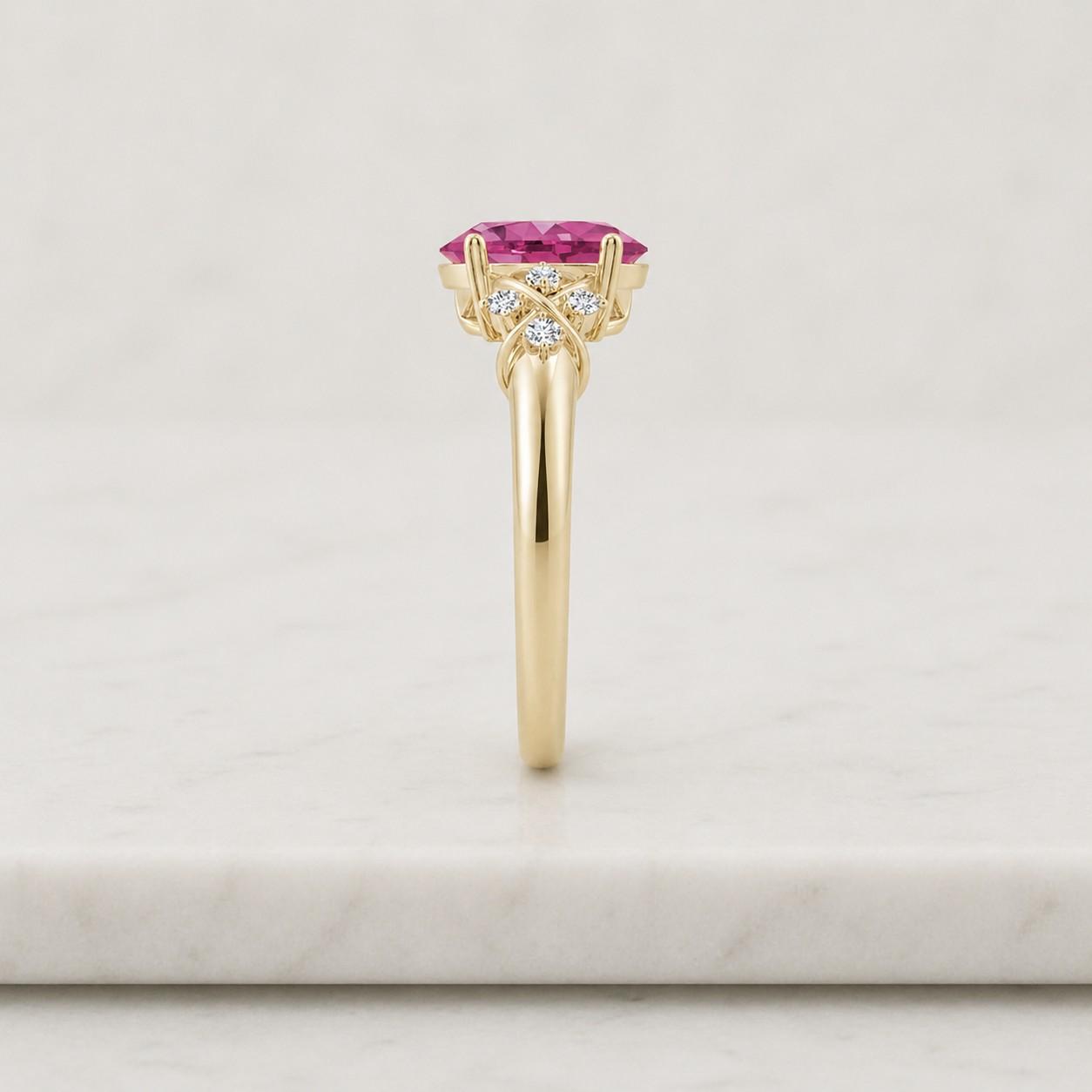 gemstonejewelry pinkjewelry luxuryring elegantring fineaccessory womenjewelry romanticgift anniversaryring birthdaygift sparklingring handcraftedring uniquegift classicstyle modernstyle delicateband