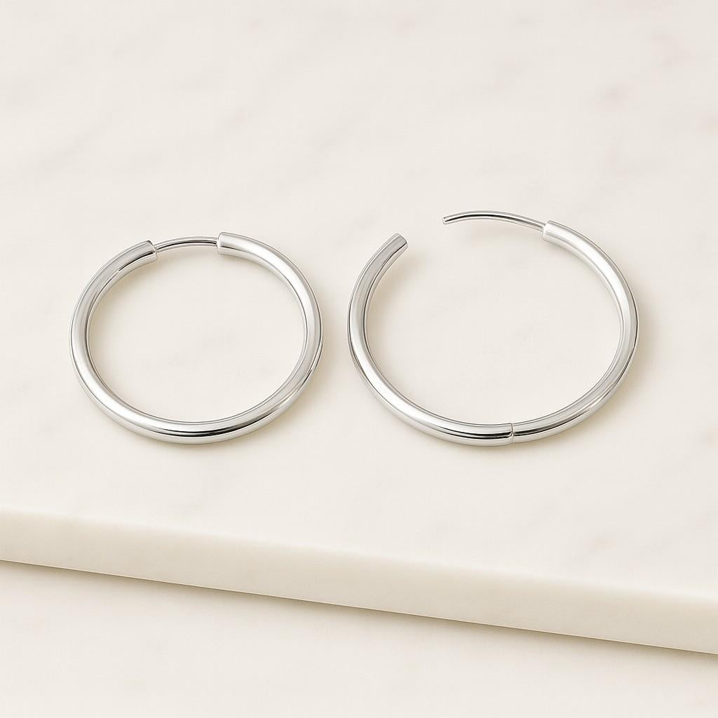 gold plain round hoop earring