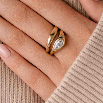 2.5 CT Pear Cut Moissanite Ring | Curved Wave Gold Band Solitaire | Modern Statement Engagement Ring | Unique Bold Ring for Her