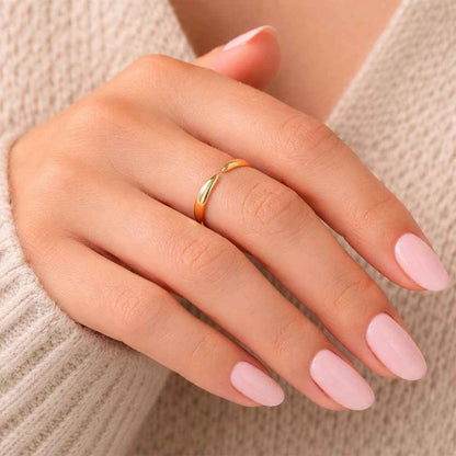 gold ring minimalist ring open ring twisted ring slim ring thin ring stacking ring dainty ring simple ring modern ring elegant ring women ring fashion ring everyday ring polished ring smooth ring sleek ring fine ring