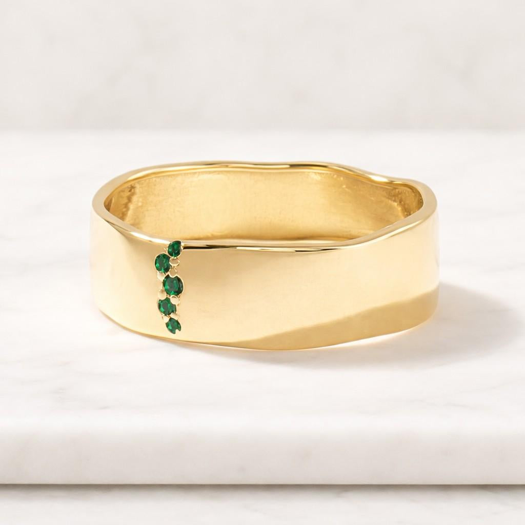 14k solid gold emerald wedding band, unique mosaic diamond cigar ring, vintage starburst medallion band, may birthstone gift for her