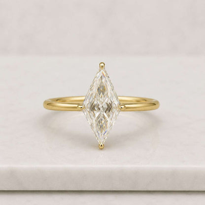 Solitaire Engagement Ring 2 Ct White Kite Moissanite Wedding Diamond Ring Anniversary Ring Promise Ring Vintage Ring Best Gift For Her
