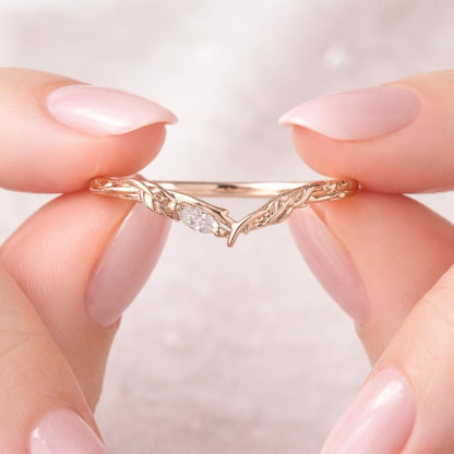 Vintage Curved wedding band Unique solid gold Open wedding band Moissanite Wedding ring Leaf diamond ring matching Stacking ring for women