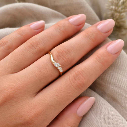 Oval Cut Three Stone Moissanite Engagement Ring, 14K Solid Gold Cluster Wedding Ring for Women, Handmade Bridal Jewelry Gift