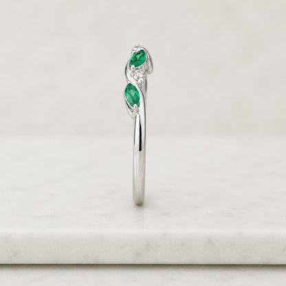 marquise ring round ring oval ring pear ring cushion ring princess ring emerald cut ring
