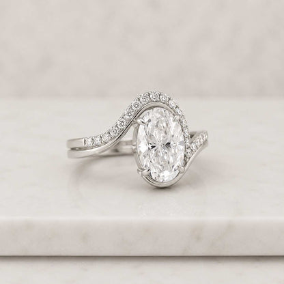 minimal ring dainty ring modern ring simple ring everyday ring stacking ring layered ring minimalist jewelry clean design sleek ring elegant jewelry delicate band slim ring