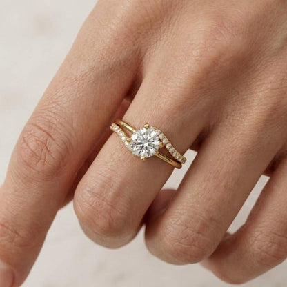 Lab-Grown Diamond Engagement Ring – Round Cut, Bypass Setting
