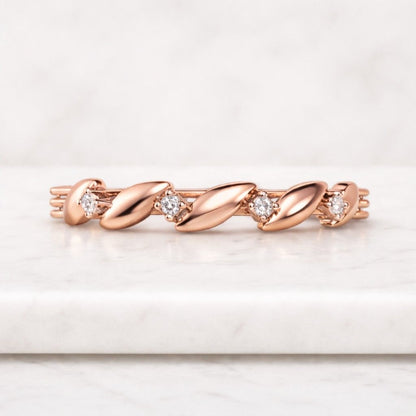 Tulip Floral and Leaf Wave Style Wedding Band, Round Lab Grown Diamond Eternity Band, 14k Solid Gold Engagement Ring, Stacking Ring for Her
