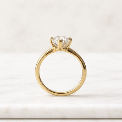 Oval Lab Grown Diamond Engagement Ring Solitaire Wedding Ring 1st Anniversary Ring Gift Simple Oval Diamond Ring for Proposal Oval Brilliant
