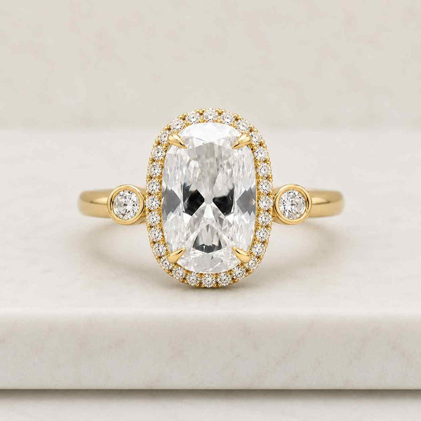 oval ring halo ring gold ring statement ring engagement ring bridal ring solitaire ring three stone ring bezel accent ring center stone ring luxury ring fine jewelry women ring