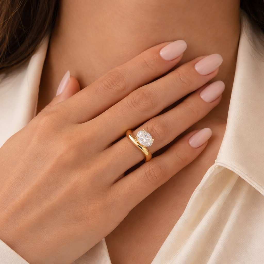 oval solitaire ring infinity design ring twisted band ring bypass ring sculptural ring contemporary ring clean line ring elegant jewelry refined ring