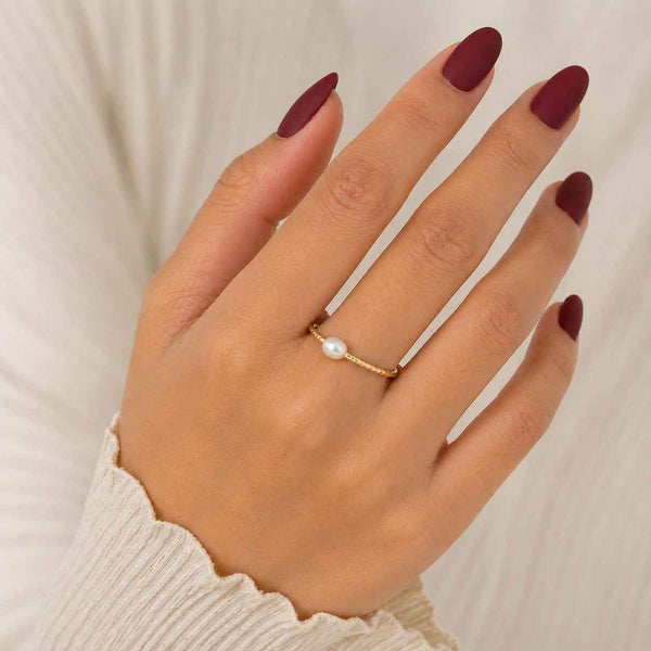 Vintage Pearl Ring: 14K Gold Wedding Jewelry