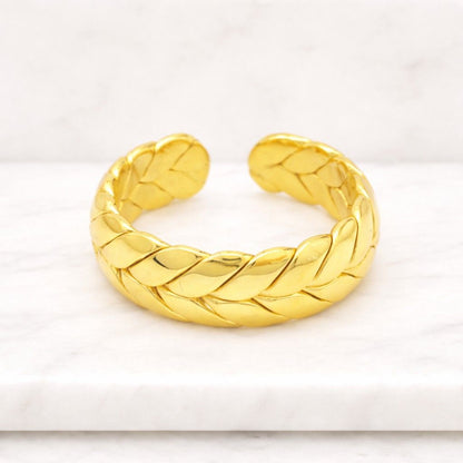 platinum statement ring silver accessory platinum accessory silver braided ring platinum braided ring silver woven ring platinum woven ring silver chain ring platinum chain ring