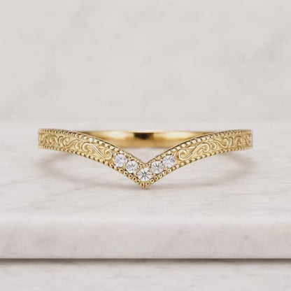Vintage Filigree Moissanite Wedding Band in Solid Gold – Curved Stacking Ring
