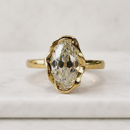  Dainty Promise Bezel Ring