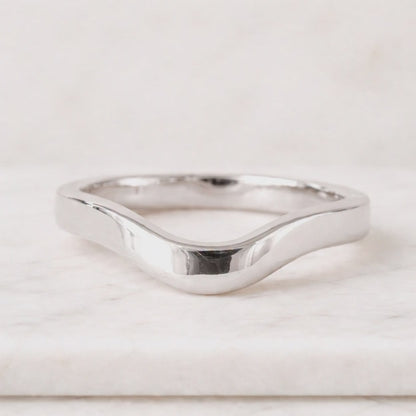 Custom Vintage Diamond Lab Grown Diamond Curved Wedding Band 10K 14K 18K Yellow Gold Promise Ring Delicate Chevron Stacking Ring Anniversary
