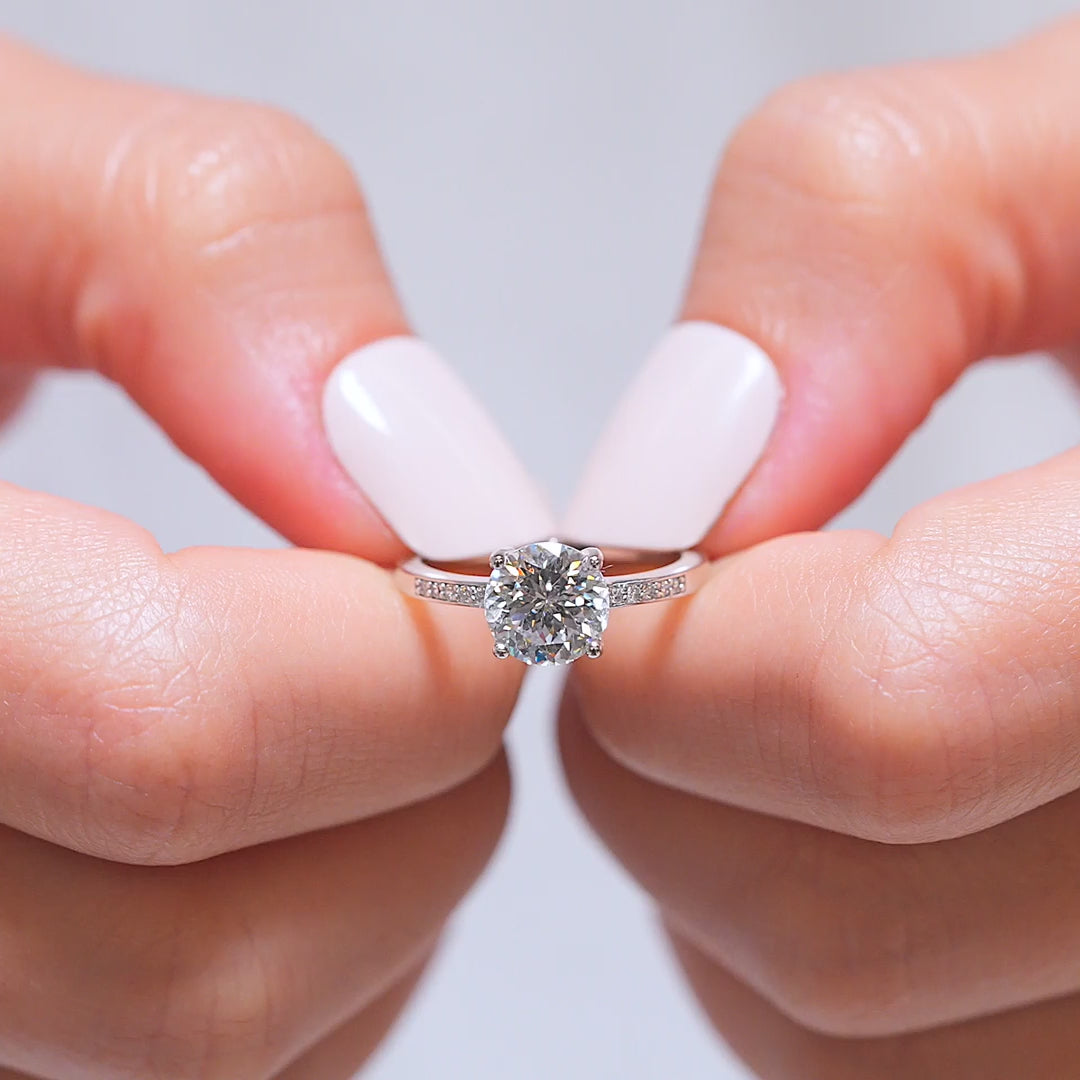 Round Cut Lab Grown Diamond Engagement Ring