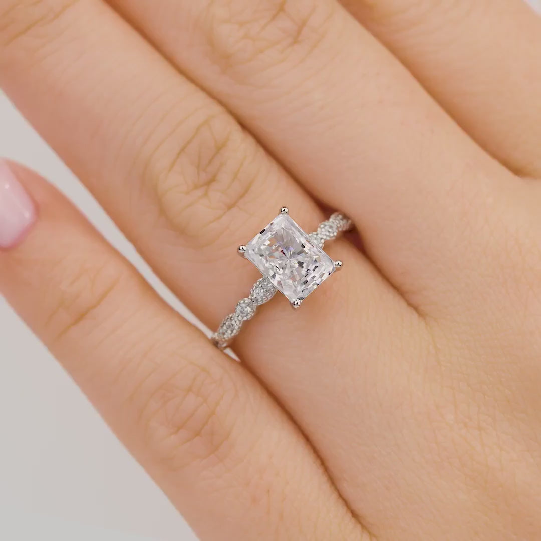 Leaf Milgrain Diamond Wedding Ring