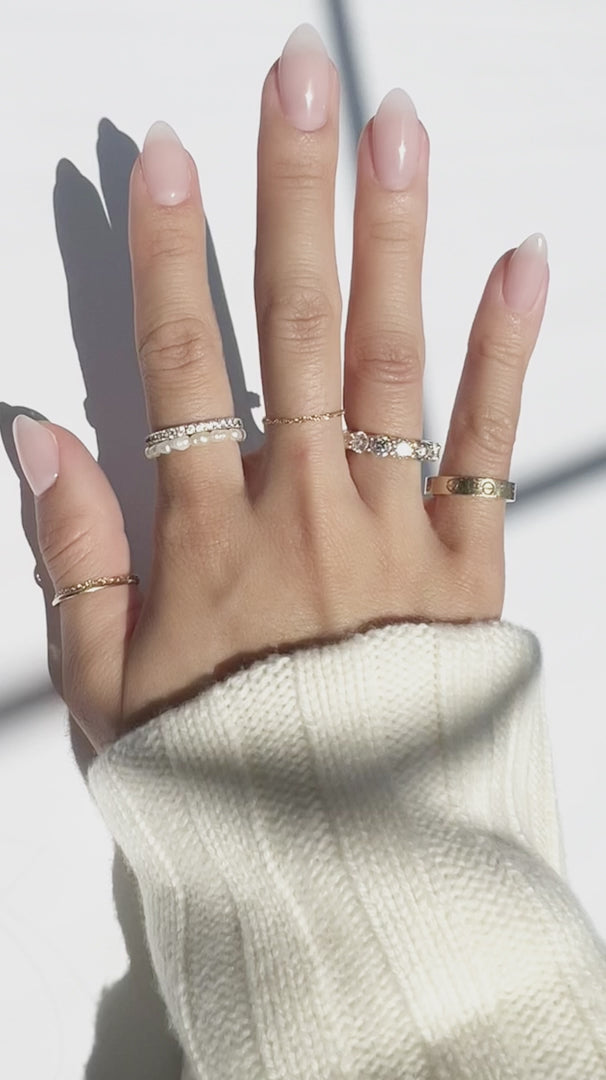 14K Gold Classic Round Cut Wedding Band