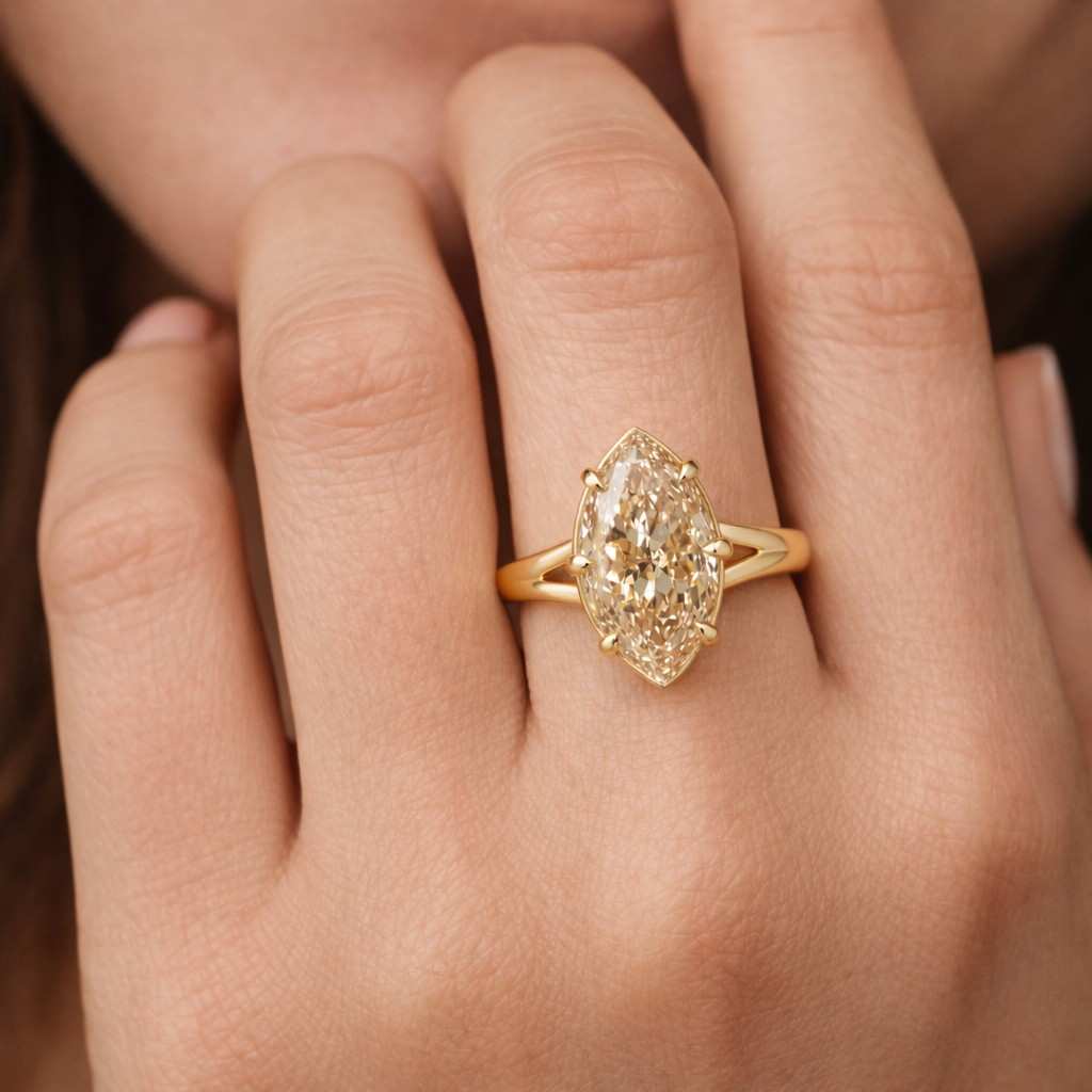 prong setting bezel look slim band tapered band polished band sparkle ring crystal ring cocktail ring fashion ring