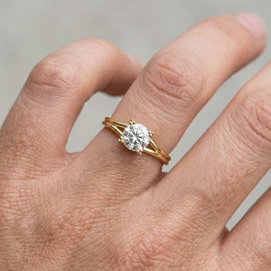round cut ring oval cut ring marquise cut ring pear cut ring cushion cut ring princess cut ring emerald cut ring radiant cut ring