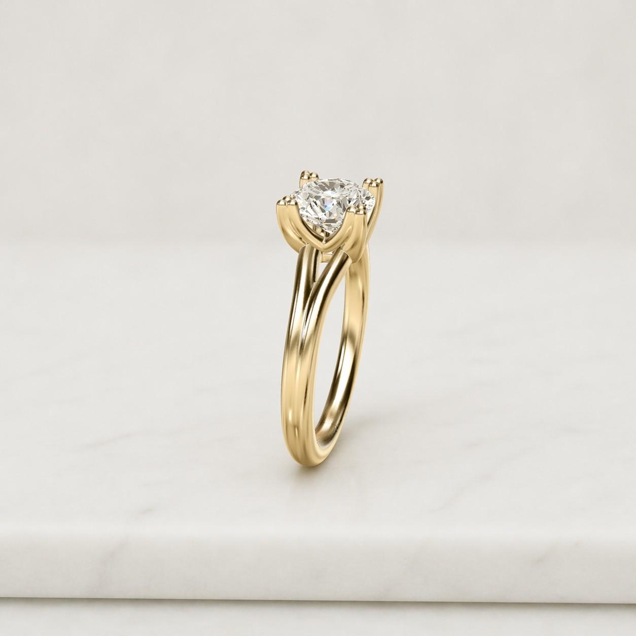 round cut ring raised setting ring cathedral ring split band ring gold jewelry center stone ring crystal ring
