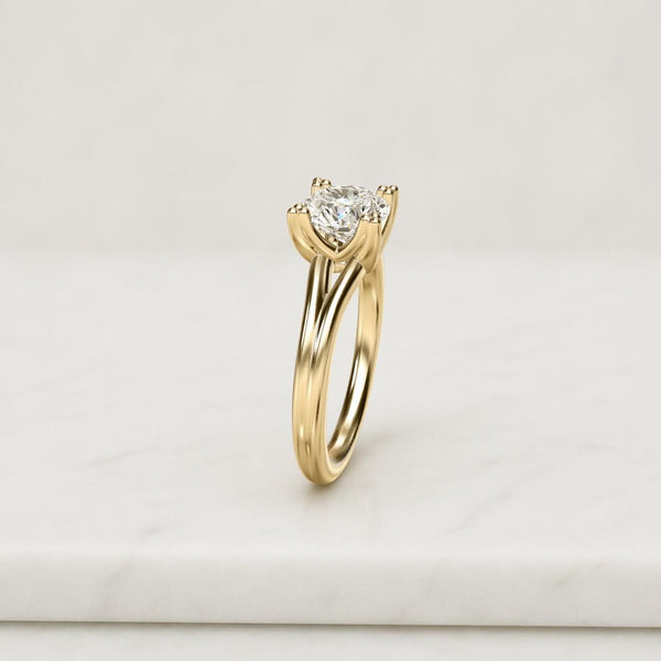 round cut ring raised setting ring cathedral ring split band ring gold jewelry center stone ring crystal ring