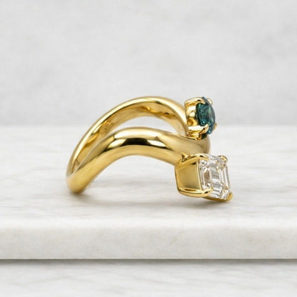 Toi Et Moi Round Emerald Pear Moissanite Engagement Ring Dainty Bezel Two Stone Yellow Gold Wave Band Plain Gold Birthstone Wedding Ring

