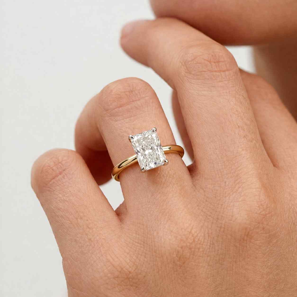 2 CT Radiant Cut Moissanite Engagement Ring, 14K Gold Solitaire Ring, Minimalist Promise Ring, Square Diamond Ring, Gift for Her
