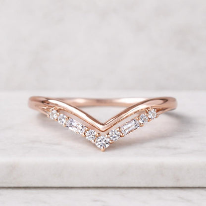 V Shaped Diamond Ring, Chevron Wedding Band, Curved Stacking Ring, Minimalist Diamond Band, Nesting Ring, Bridal Guard Ring