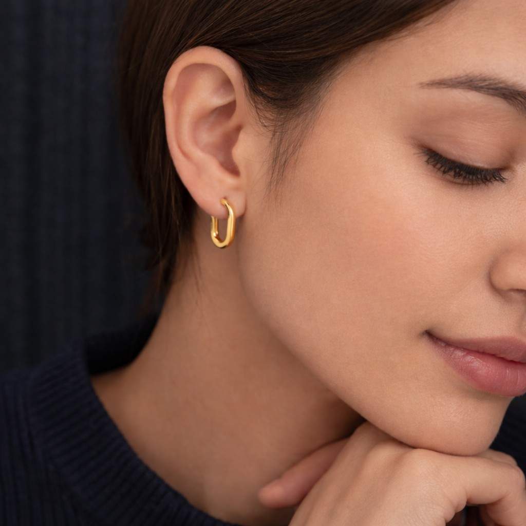 solid hoops snap closure hoops hinged hoops secure clasp hoops bright gold hoops mirror polish hoops clean line earrings modern jewelry urban earrings
