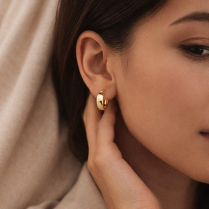 Gold Hoops, 14K Chunky Gold Huggies, Everyday Earrings in Gold, 14k Gold Plain Thick Huggies, Solid Gold Hoops, 13MM or 15MM Size Option
