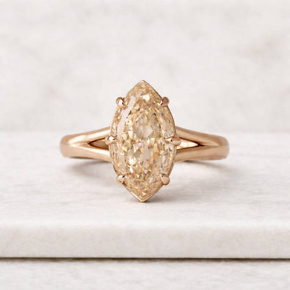 wedding ring proposal ring fine ring dainty ring minimalist ring elegant jewelry luxury ring gold jewelry gemstone jewelry sparkle jewelry