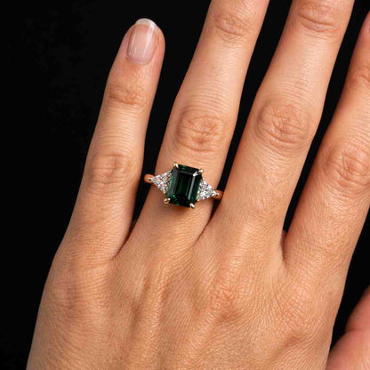 women jewelry elegant jewelry statement jewelry modern jewelry minimalist ring sleek ring clean design ring classic jewelry timeless jewelry special ring unique jewelry anniversary jewelry
