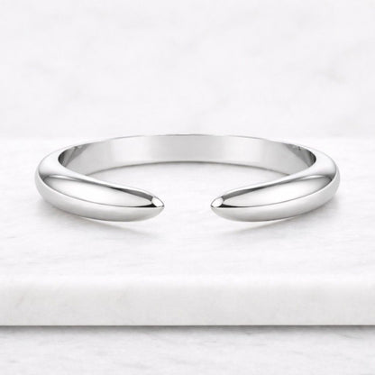midi ring lightweight ring comfort fit ring unique ring trendy ring classic ring clean design ring statement ring delicate ring