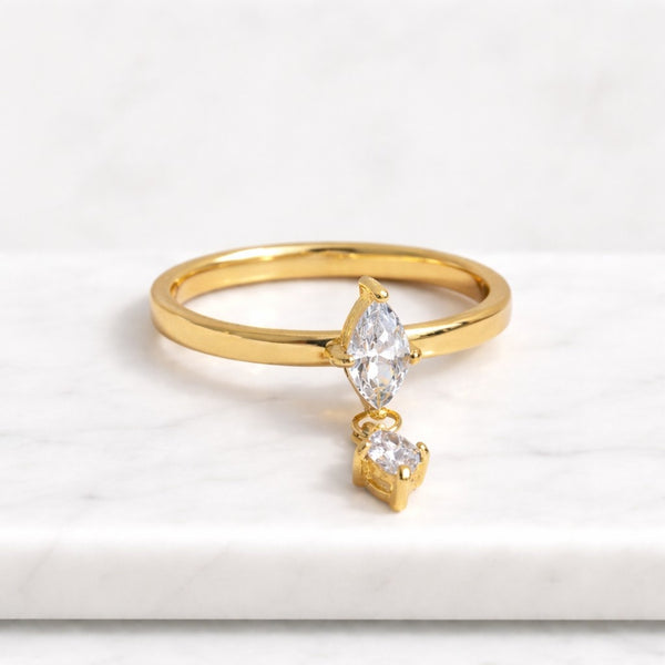 yellow ring gold jewelry ring design ring style ring accessory ring lover gift ring for her cute ring simple ring tiny ring sparkle ring clear stone ring charm ring hanging stone ring